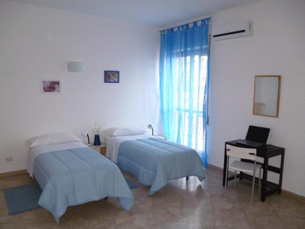 Le Grand Bleu Siracusa - One Hundred Steps From Ortigia -sea View - Frühstückspension 3*